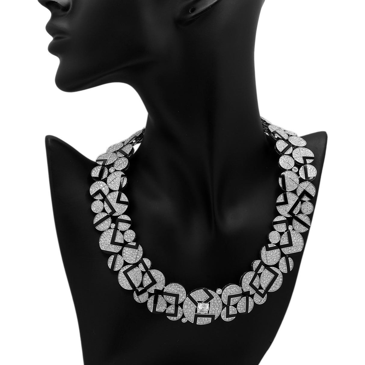 Chanel 18K White Gold Diamond Onyx Cafe Society Bubbles Necklace Designer Jewellery Chanel
