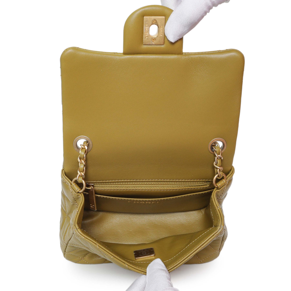 Chanel Green Quilted Lambskin Mini Pearl Crush Flap Handbags Chanel