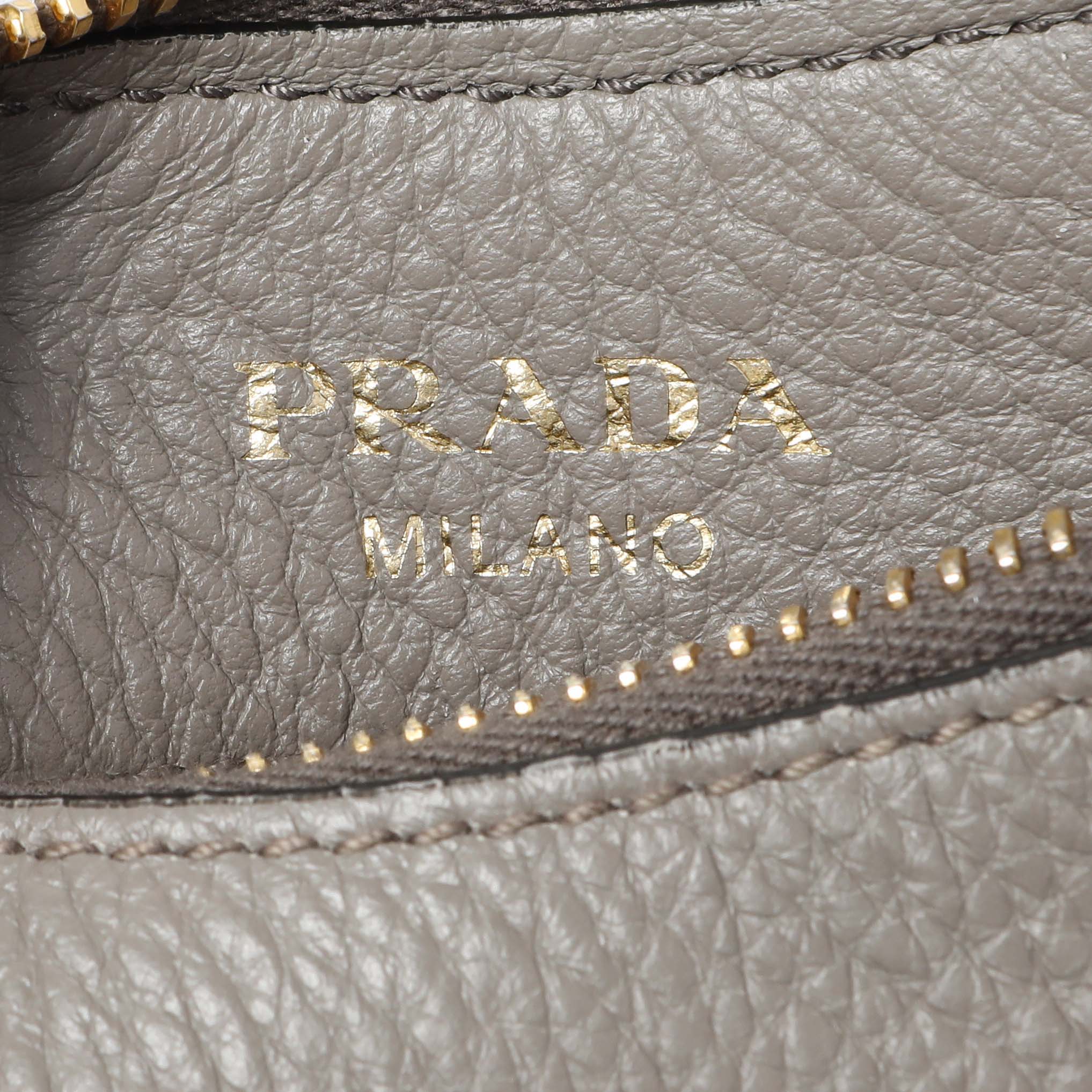 Prada Grey Vitello Phenix Zippered Messenger Hobo – Modaselle