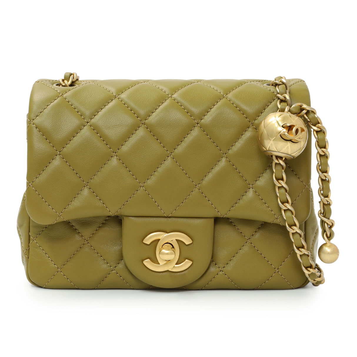Chanel Green Quilted Lambskin Mini Pearl Crush Flap Handbags Chanel
