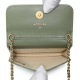 6 items Mon August 3rd ⬆️Chanel Green Quilted Lambskin Pearl Crush Clutch With Chain Handbags Chanel