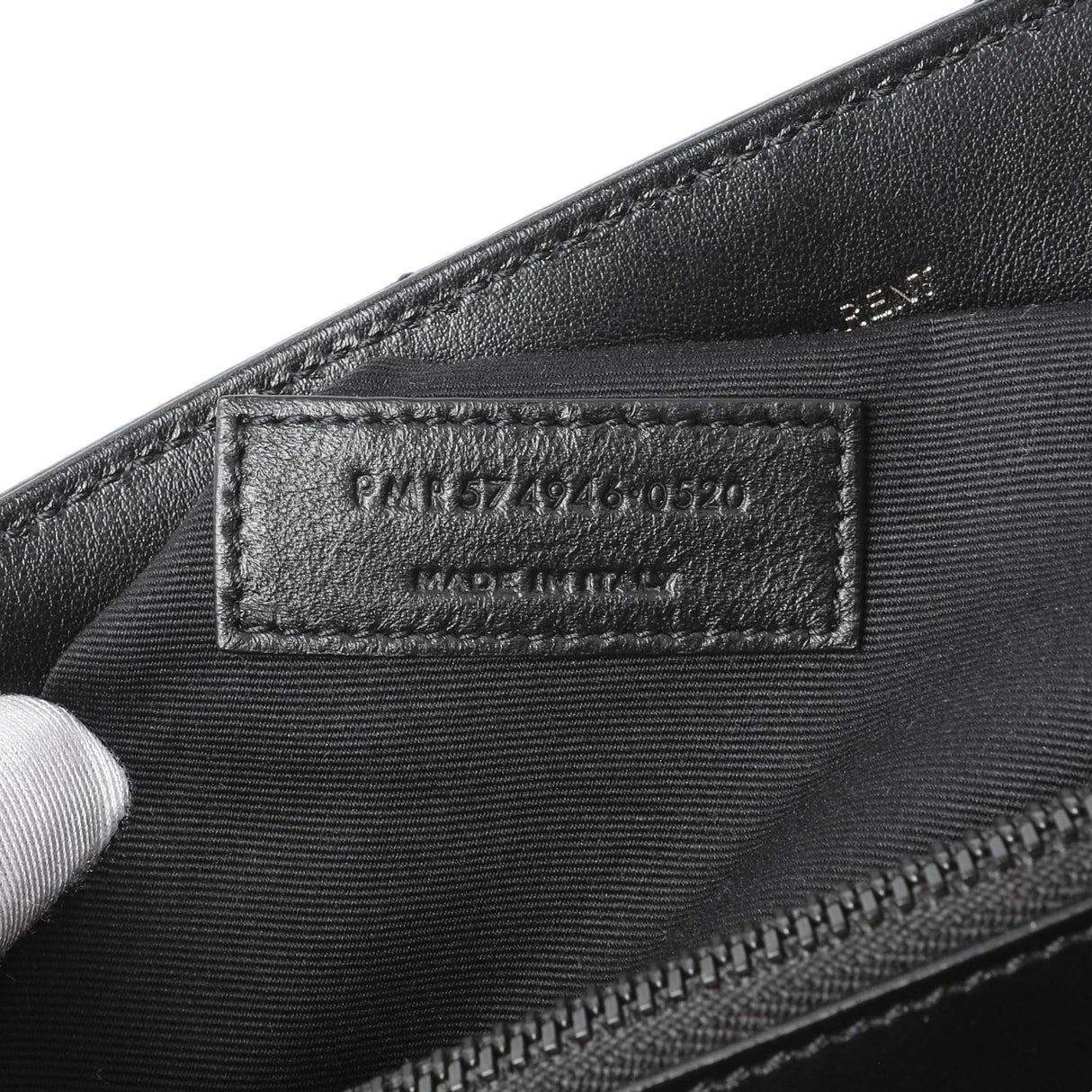 6 items Tue August 4th ⬆️Saint Laurent Black Calfskin Medium Loulou Handbags Saint Laurent