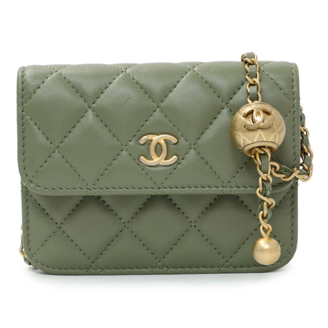 6 items Mon August 3rd ⬆️Chanel Green Quilted Lambskin Pearl Crush Clutch With Chain Handbags Chanel