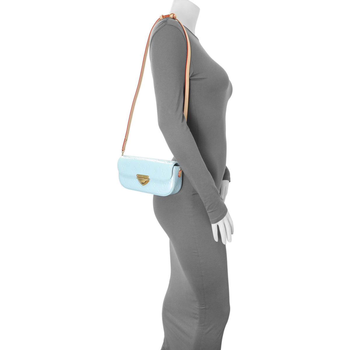 Louis Vuitton Light Blue Vernis Malibu Pochette Handbags Louis Vuitton