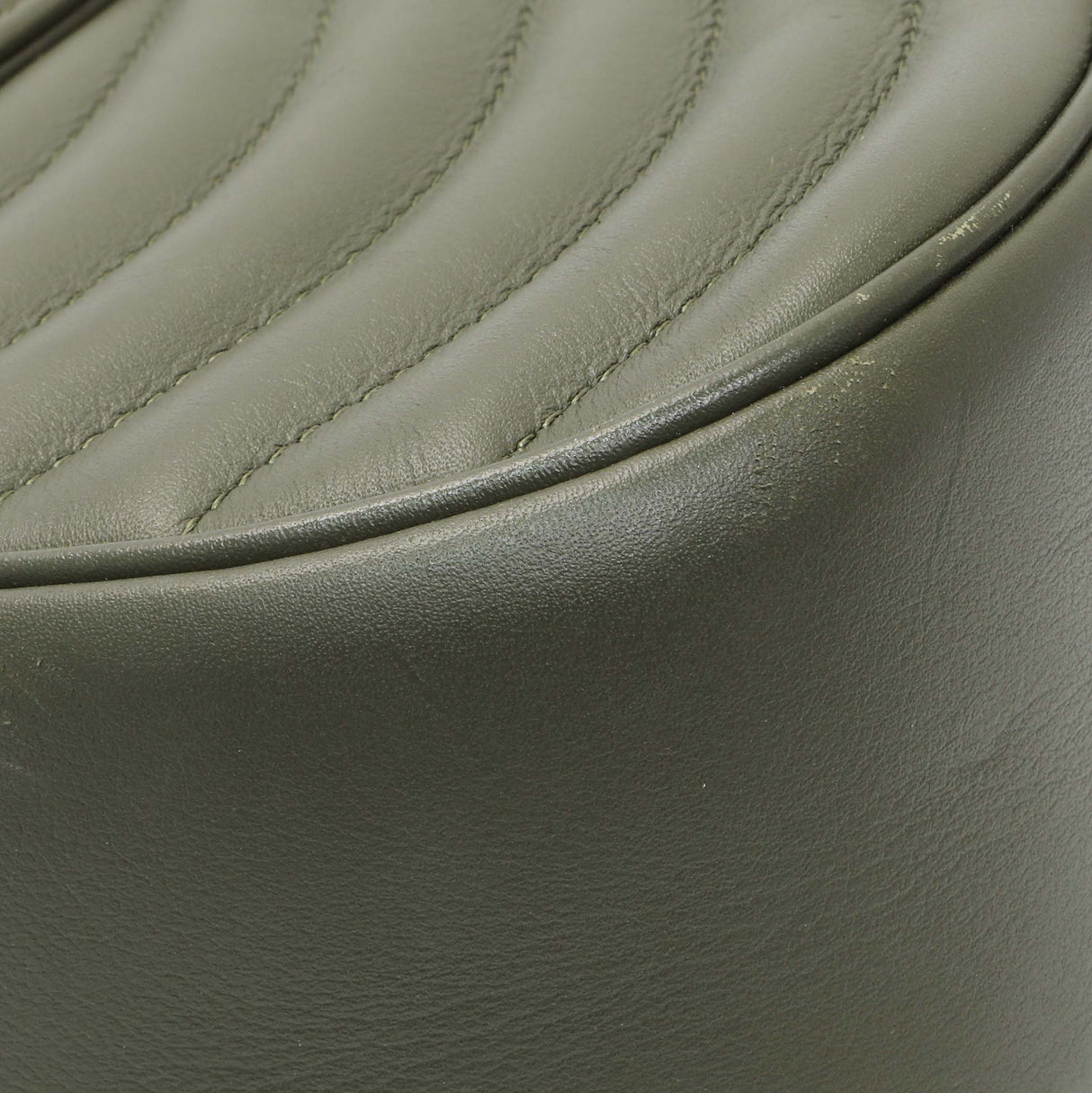 Louis Vuitton Calfskin New Wave Chain MM Handbags Louis Vuitton