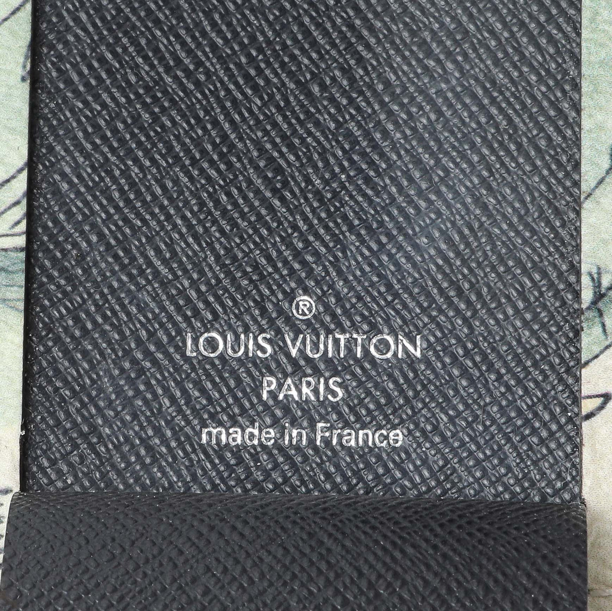 Louis Vuitton Savane Monogram Elephant Chapman Luggage Tag Accessories Louis Vuitton