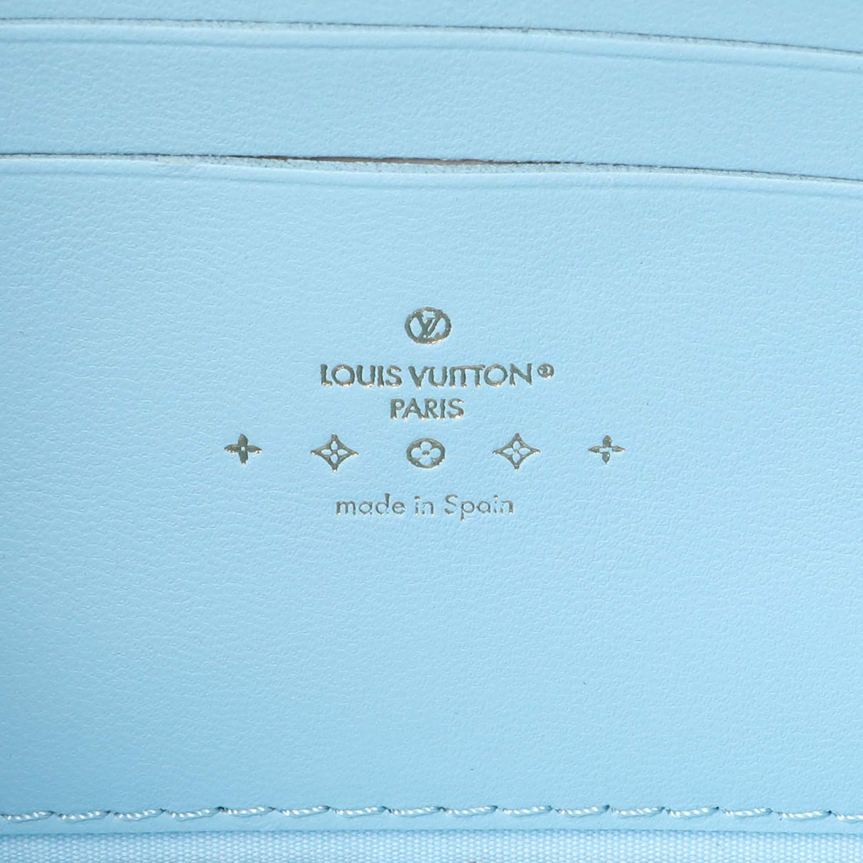 Louis Vuitton Light Blue Vernis Malibu Pochette Handbags Louis Vuitton