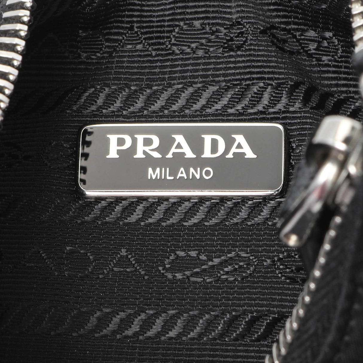 Prada Black Nylon Re-Edition 2005 Shoulder Bag Modaselle