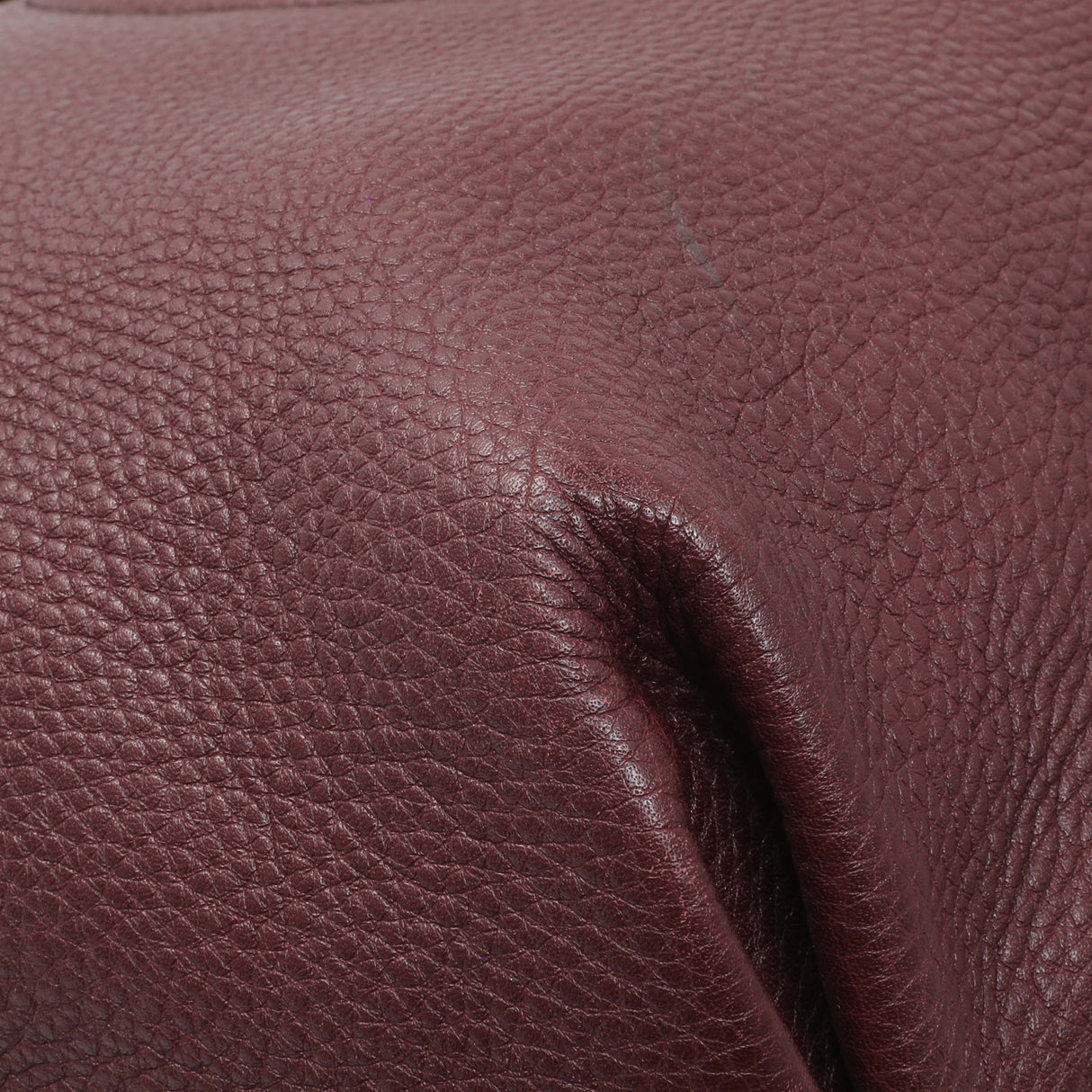 Gucci Scarlatto Pebbled Leather Soho Shoulder Bag Handbags Gucci