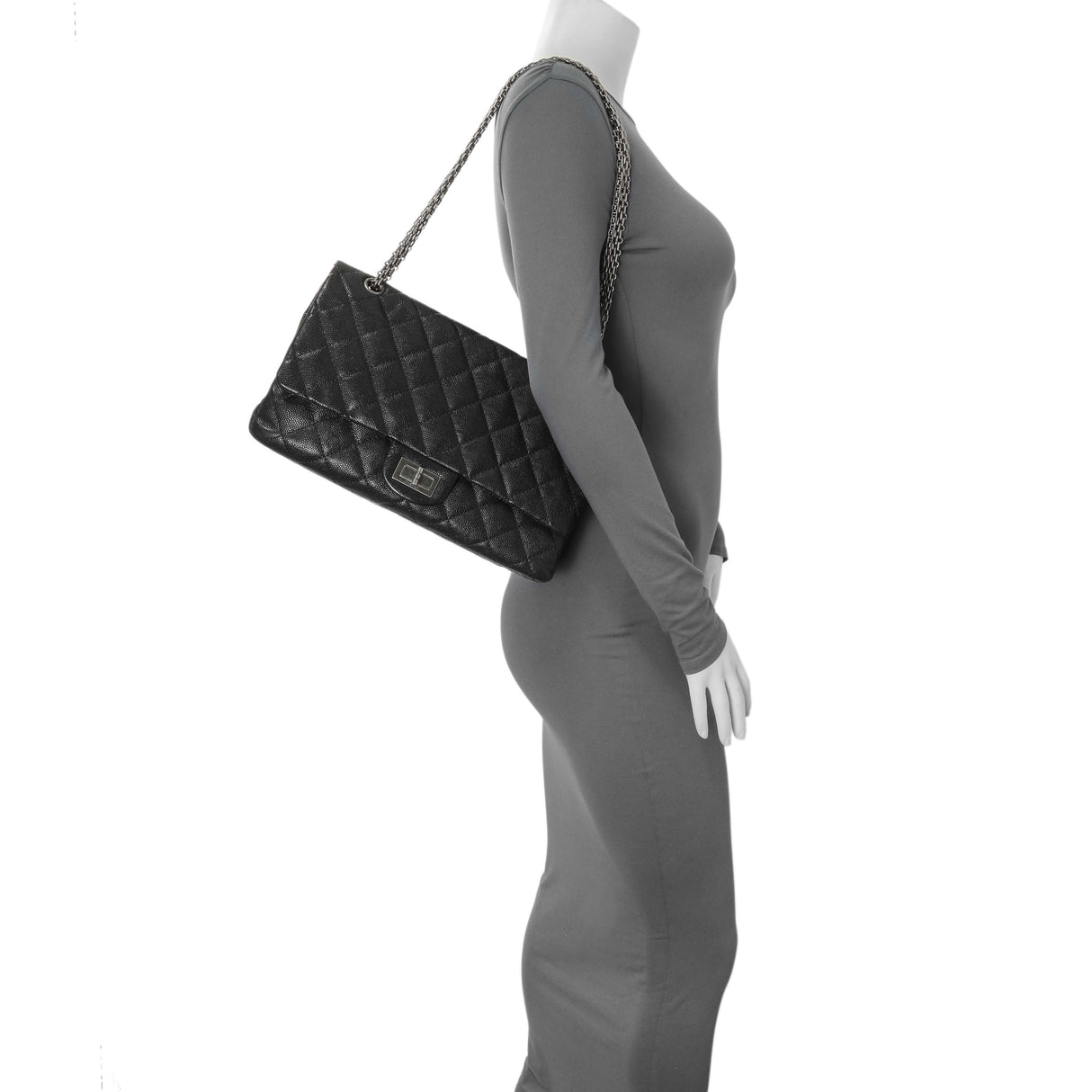 -6 items Wed Aug 26 ⬆️- Chanel Black Quilted Caviar Reissue 2.55 Reissue 227 Flap Handbags Chanel