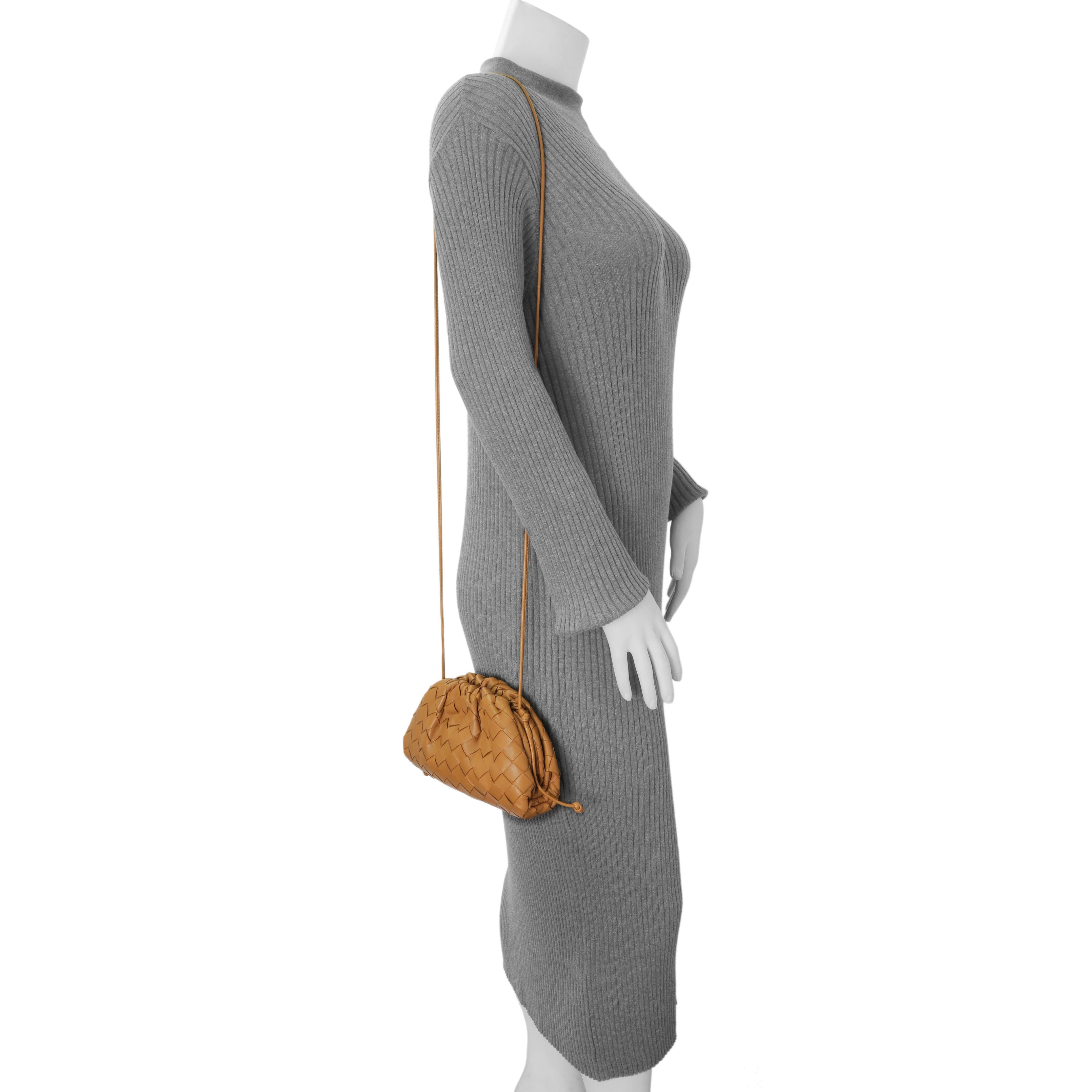 Bottega Veneta Carmel Nappa Intrecciato The Mini Pouch – Modaselle