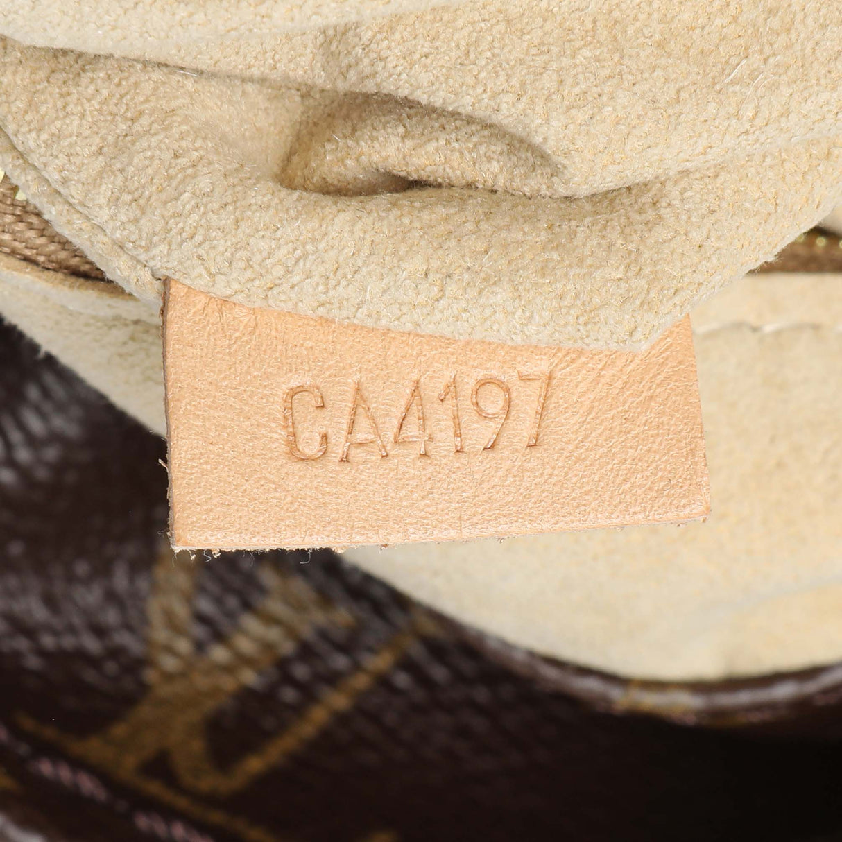 Louis Vuitton Monogram Artsy MM Handbags Louis Vuitton