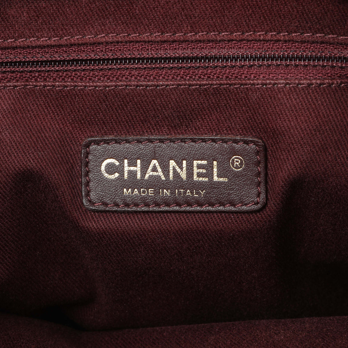 Chanel Dark Green Iridescent Calfskin Surpique Tote Handbags Chanel