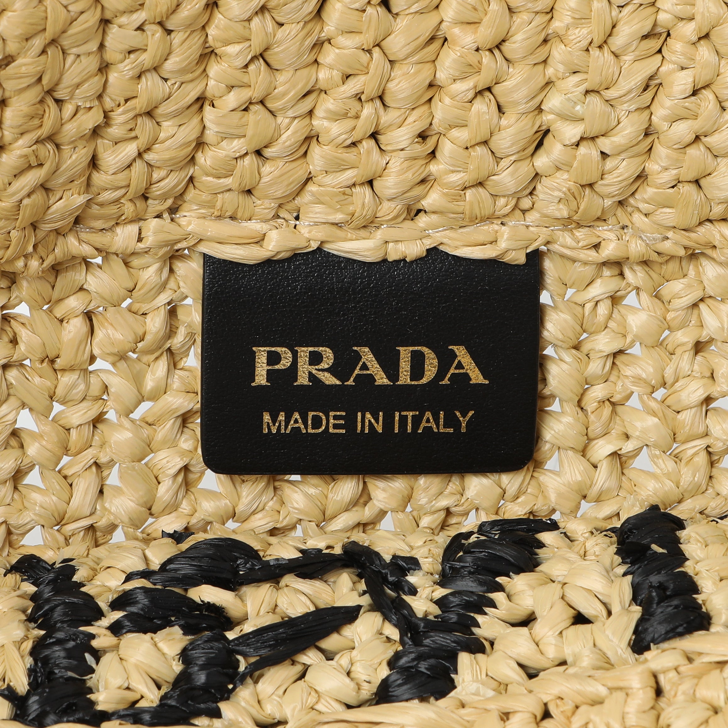 Prada Natural Yarn Raffia Effect Crochet Small Logo Tote – Modaselle