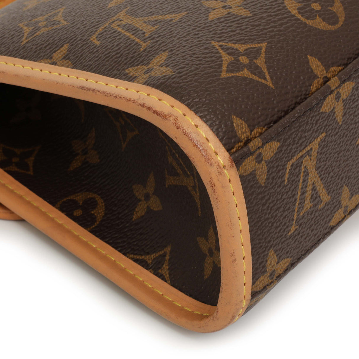 Louis Vuitton Monogram LV Ivy