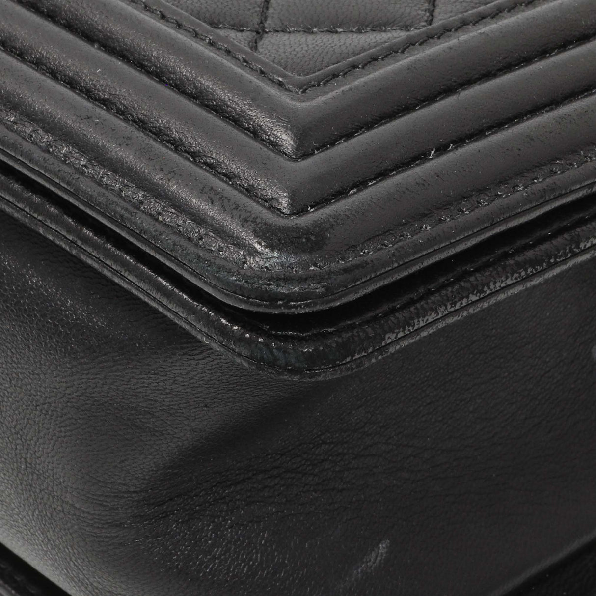 Chanel Black Quilted Lambskin Medium Boy Flap Handbags Chanel