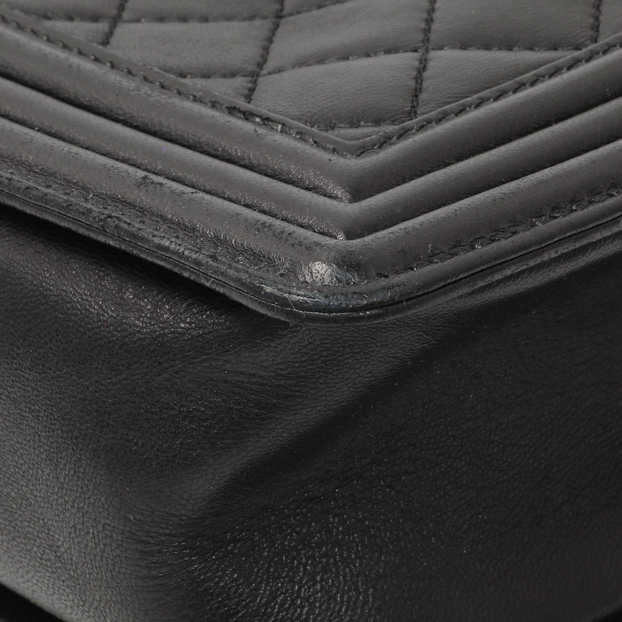 Chanel Black Quilted Lambskin Medium Boy Flap Handbags Chanel
