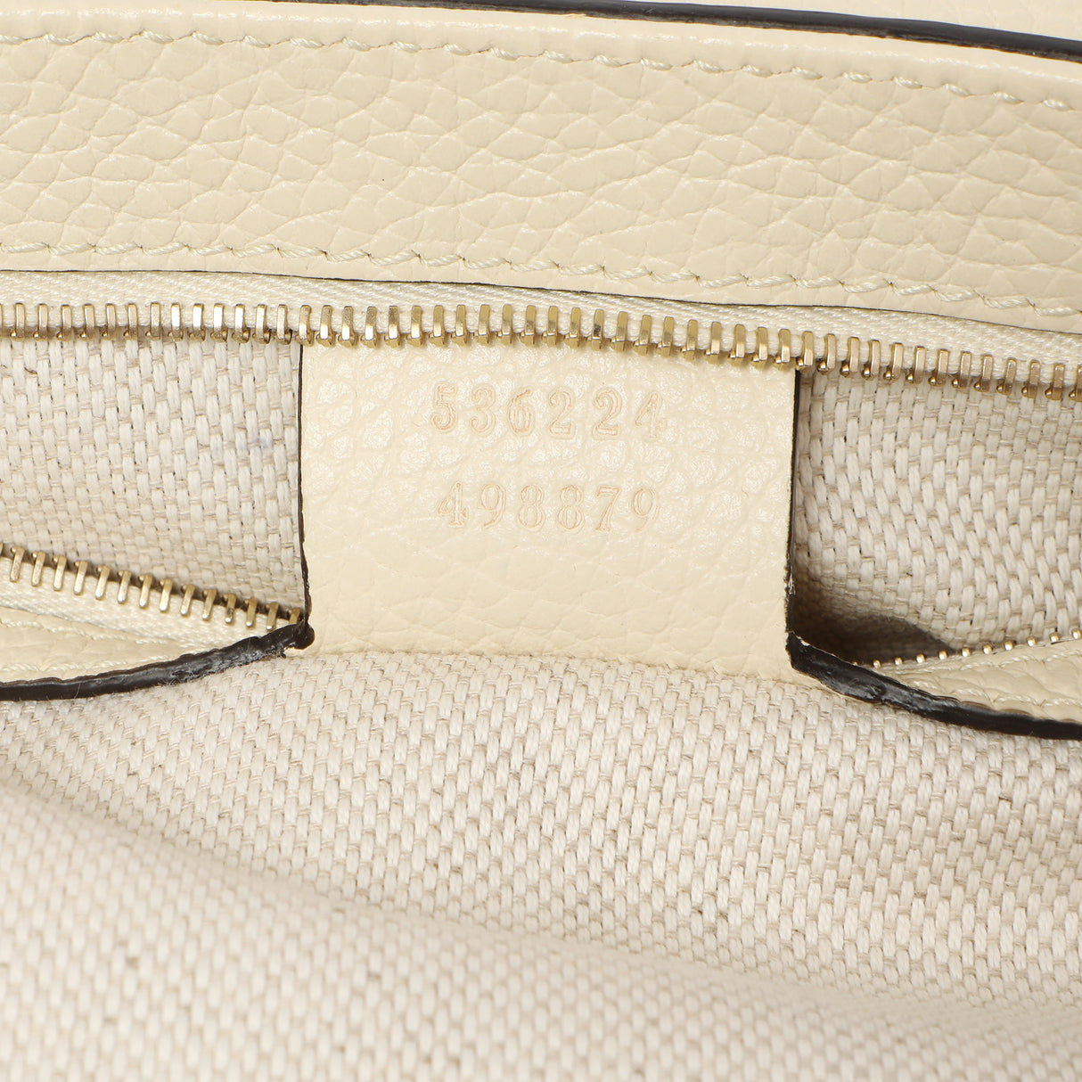 Gucci Ivory Pebbled Calfskin Medium Soho Flap Crossbody