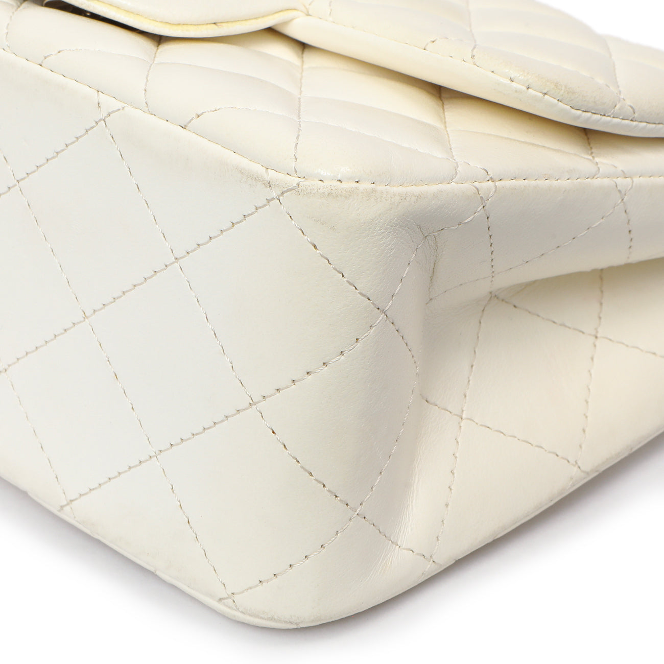 Chanel White Quilted Lambskin Mini Square Flap – Modaselle