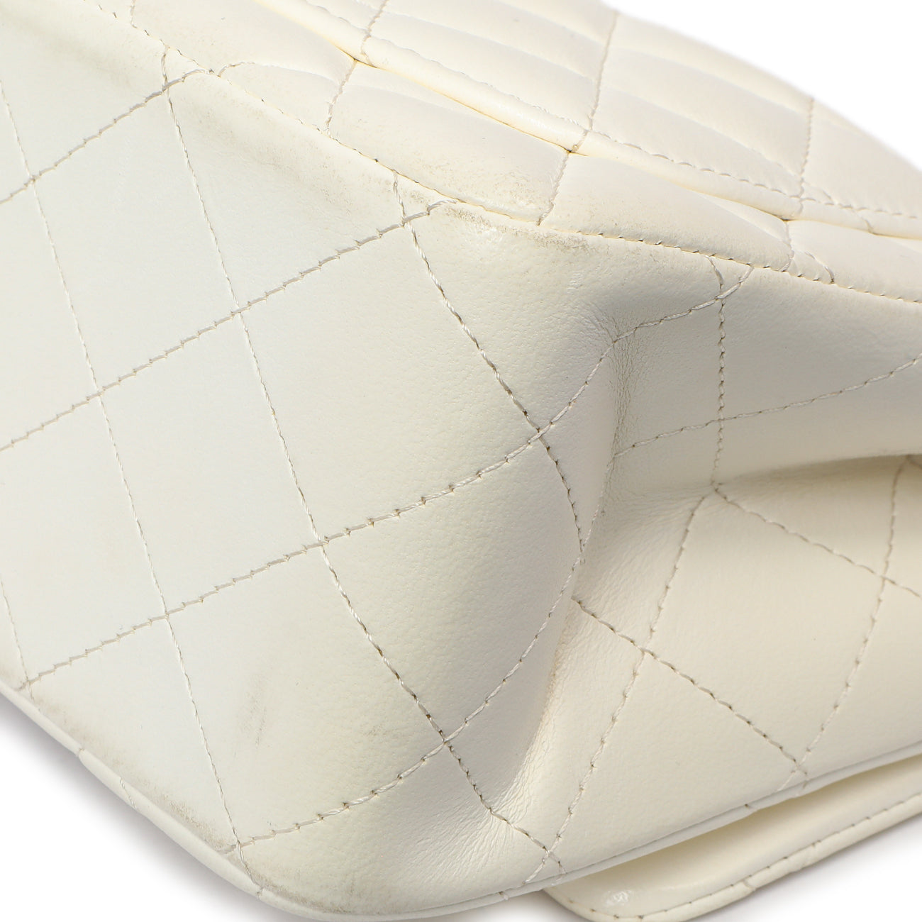Chanel White Quilted Lambskin Mini Square Flap – Modaselle