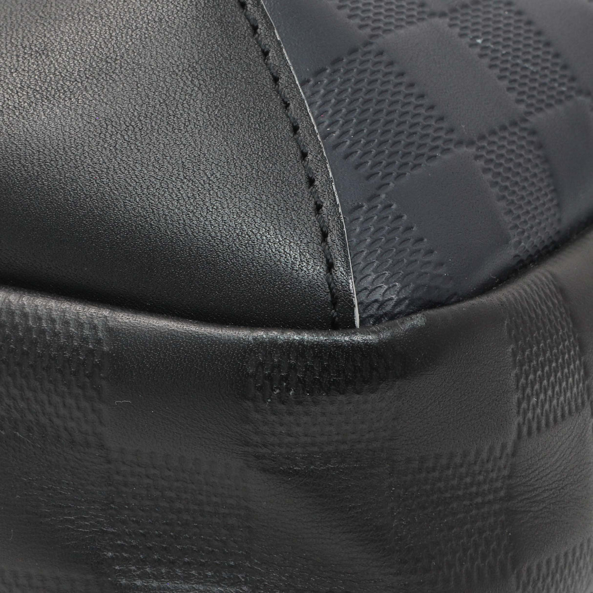 Louis Vuitton Blue Damier Infini Avenue Sling