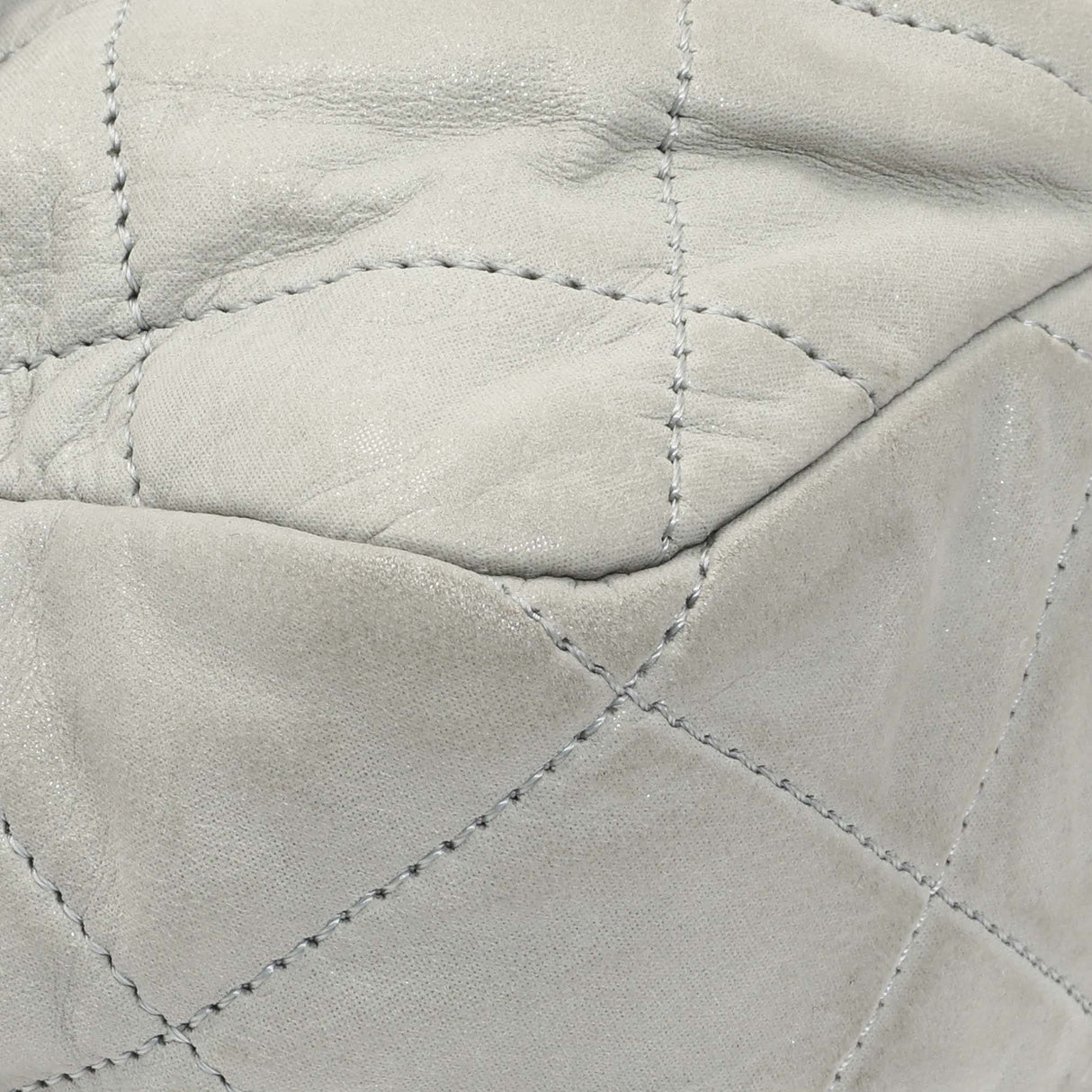 Chanel Grey Quilted Iridescent Calfskin Leather Chic Quilt Flap Bag Handbags Chanel