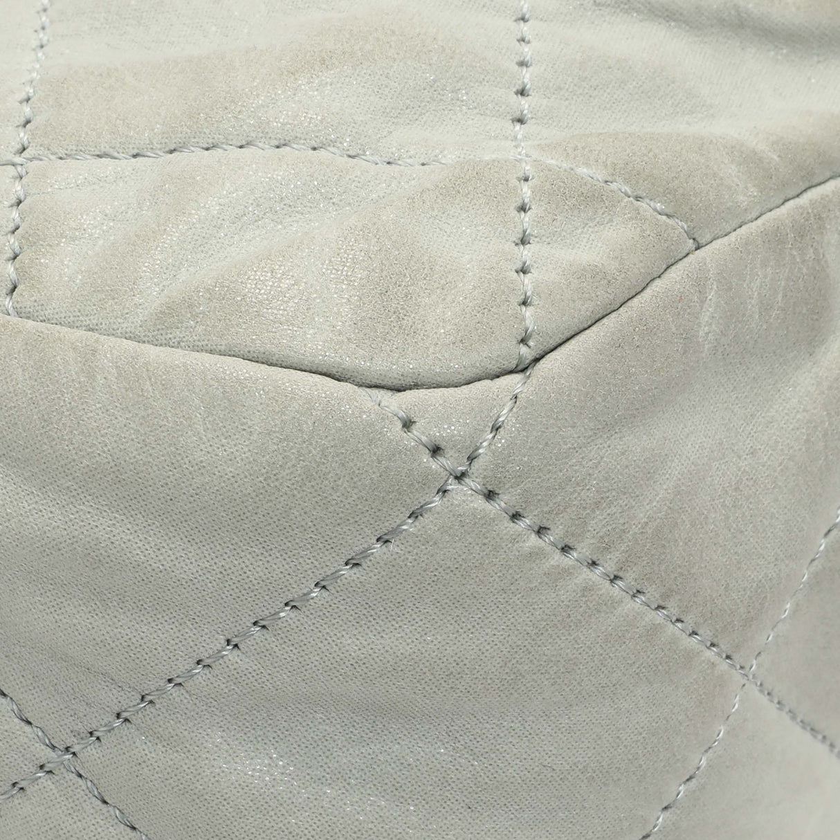 Chanel Grey Quilted Iridescent Calfskin Leather Chic Quilt Flap Bag Handbags Chanel