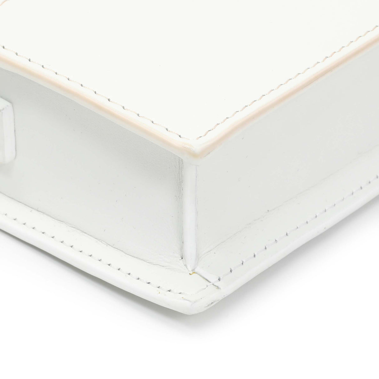 Jacquemus White Calfskin Le Ciuciu Satchel