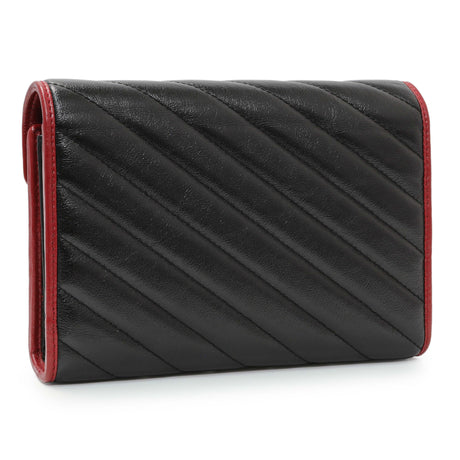 Gucci Black Red Vintage Effect Calfskin Matelasse Diagonal Torchon GG Marmont Chain Wallet Handbags Gucci