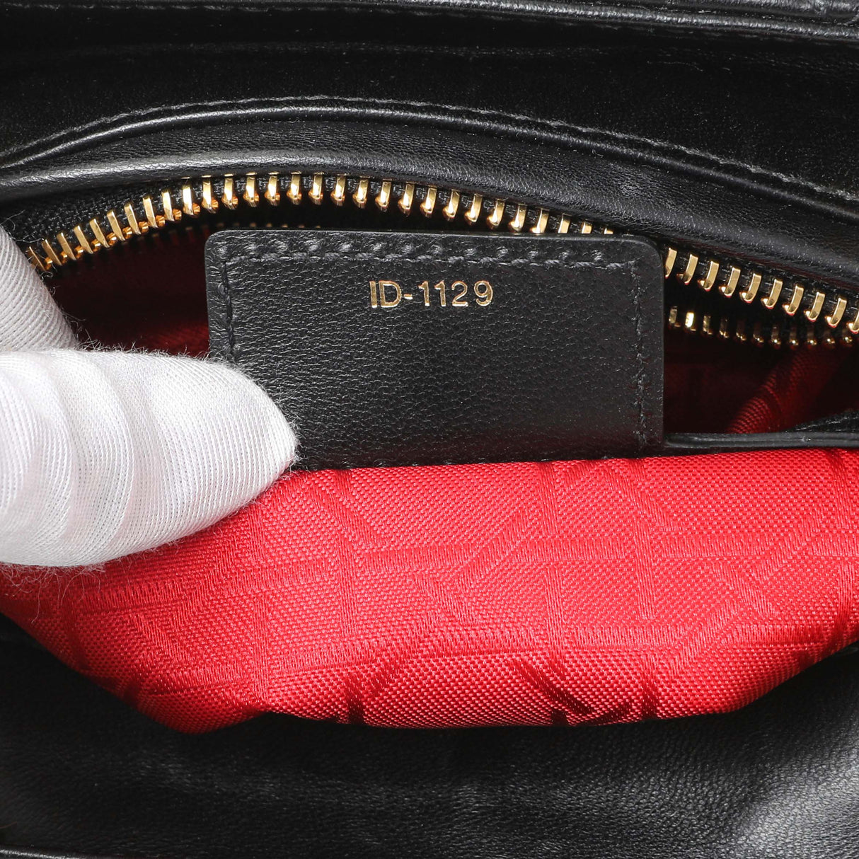 -6 items Tue Sep 1st ⬆️- Christian Dior Black Cannage Medium Lady Dior Handbags Christian Dior