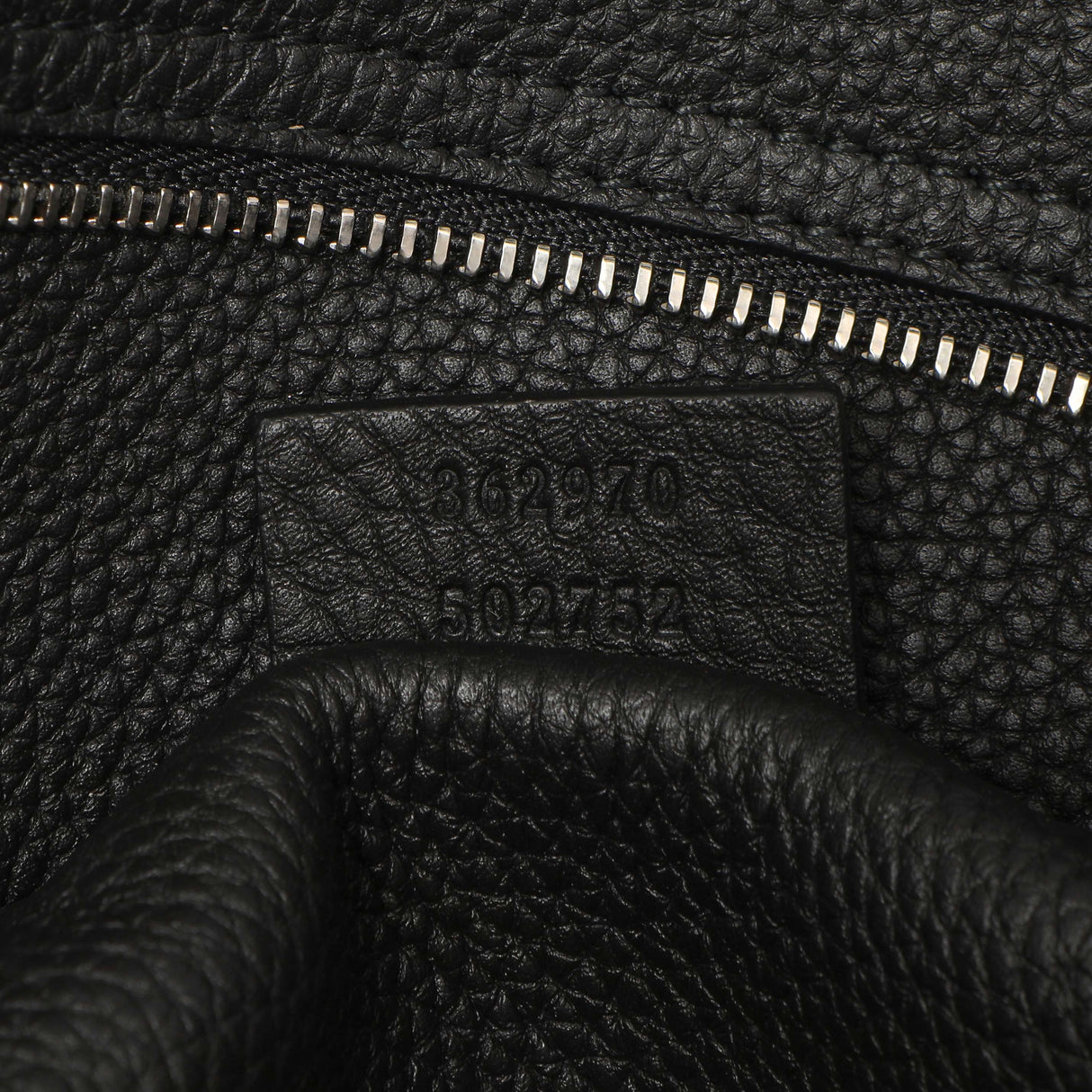 Gucci Black Soft Calfskin Medium Jackie Top Handle Bag