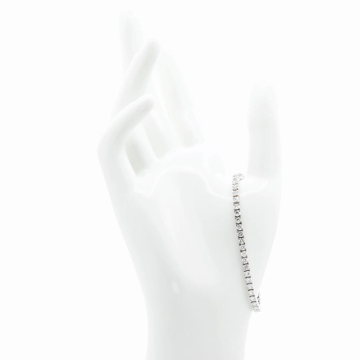 18K White Gold 4.03 Carat Tennis Bracelet Fine Jewellery Modaselle