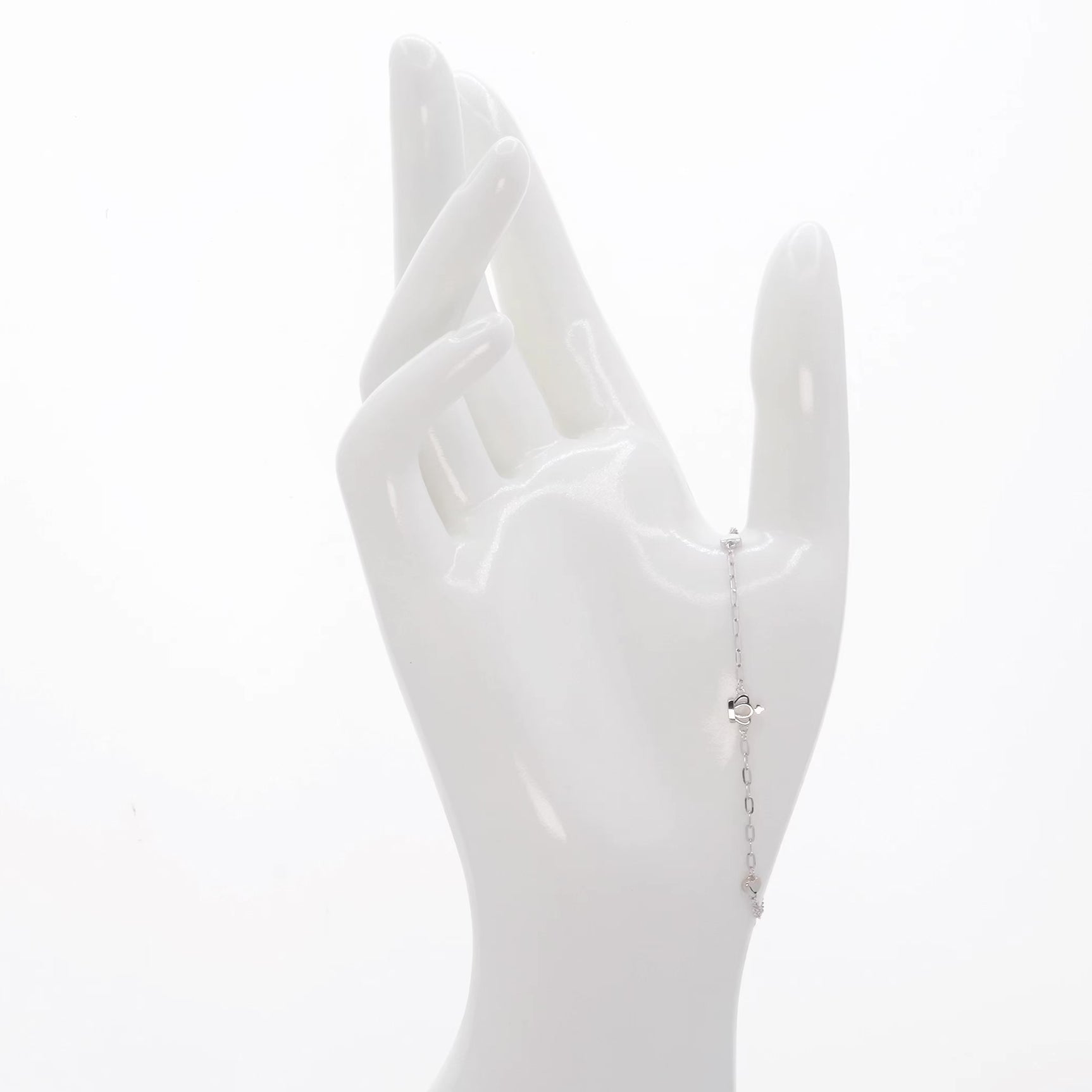 18K White Gold Crown Bracelet Fine Jewellery Modaselle