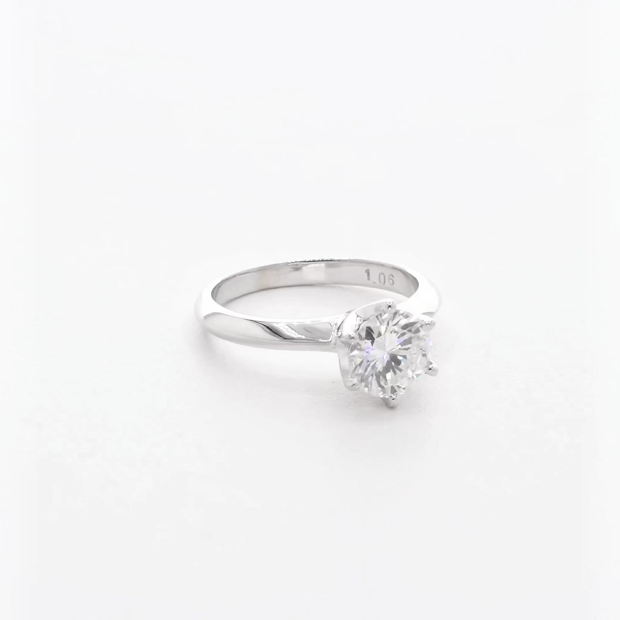 18K White Gold 1.06 Carat Diamond Coronet Solitaire Ring Fine Jewellery Modaselle