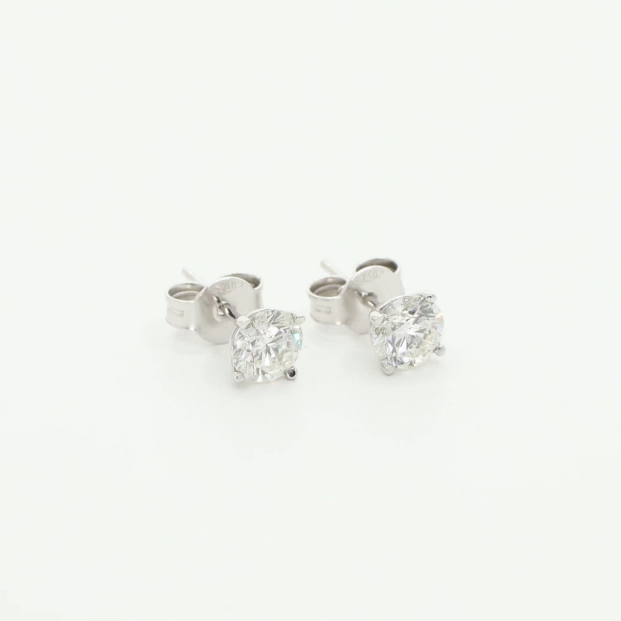 18K White Gold 1.24 Carat Diamond Stud Earrings Fine Jewellery Modaselle