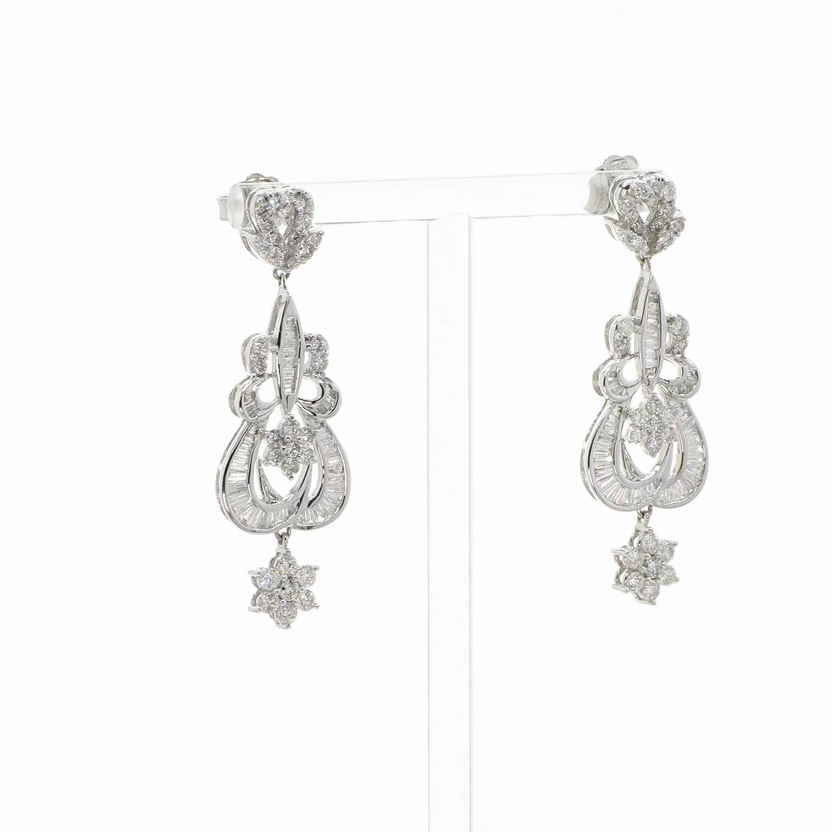 18K White Gold 2.89 Carat Diamond Drop Earrings Fine Jewellery Modaselle