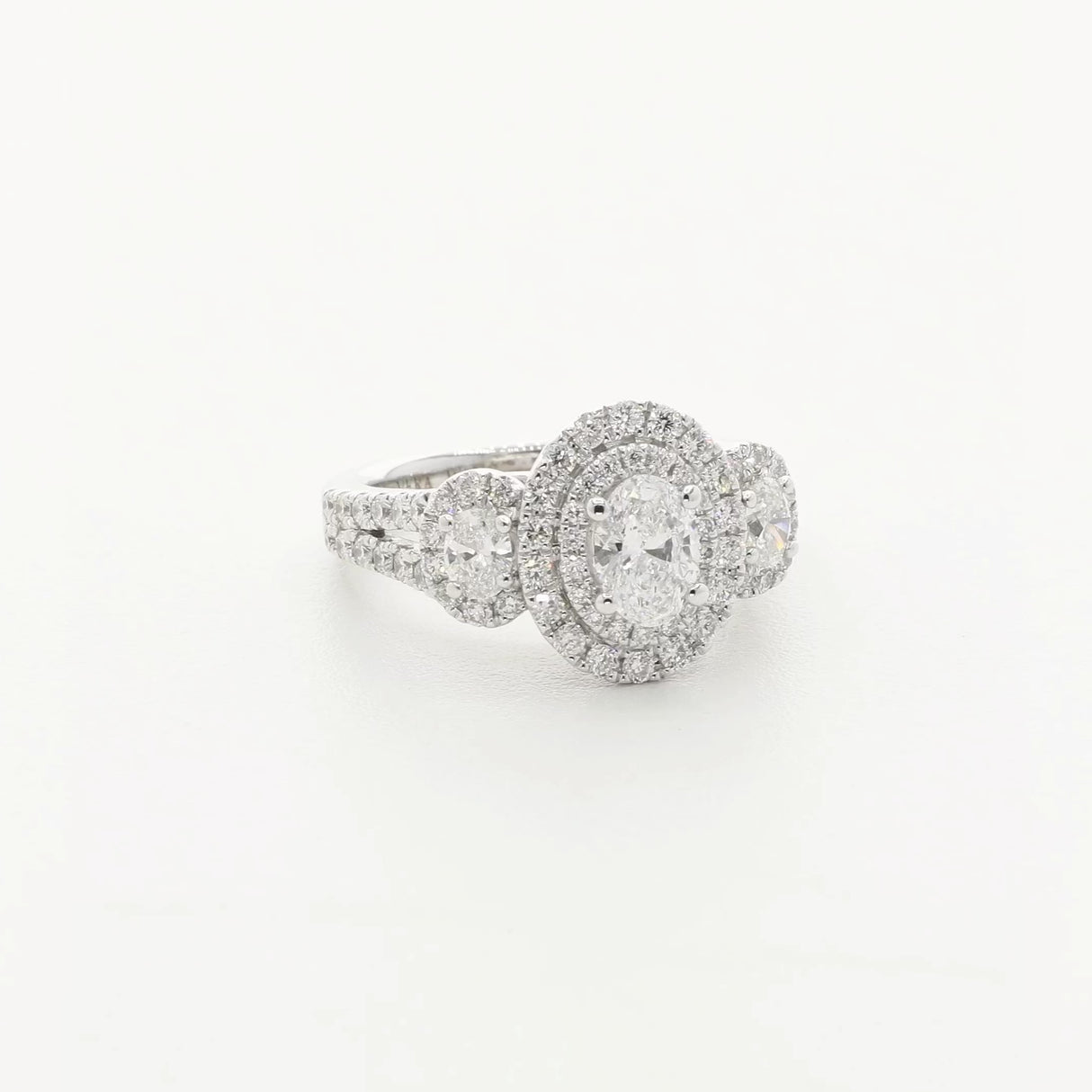 14K White Gold Vera Wang Oval Diamond Ring Fine Jewellery Modaselle