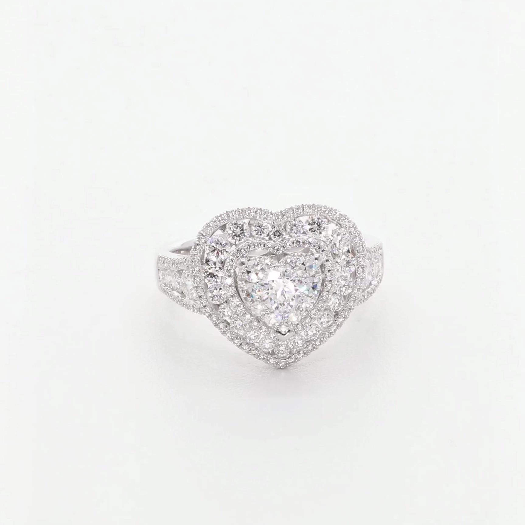 18K White Gold 1.35 Carat Diamond Heart Ring Fine Jewellery Modaselle