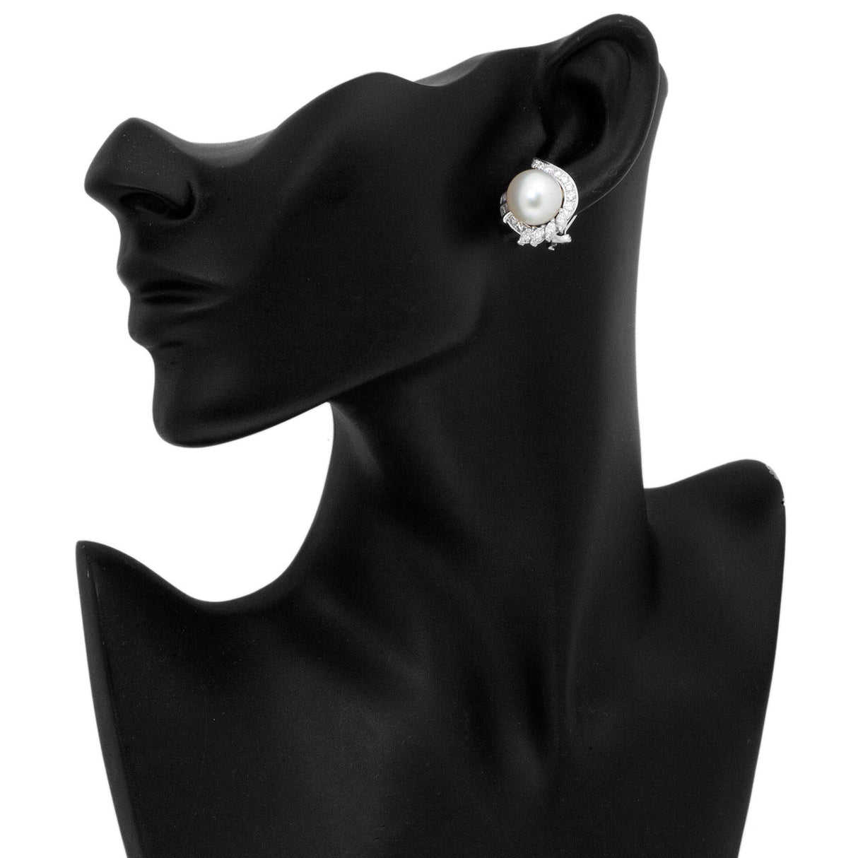 18K White Gold South Sea Pearl 2.10 Carat Diamond Earrings