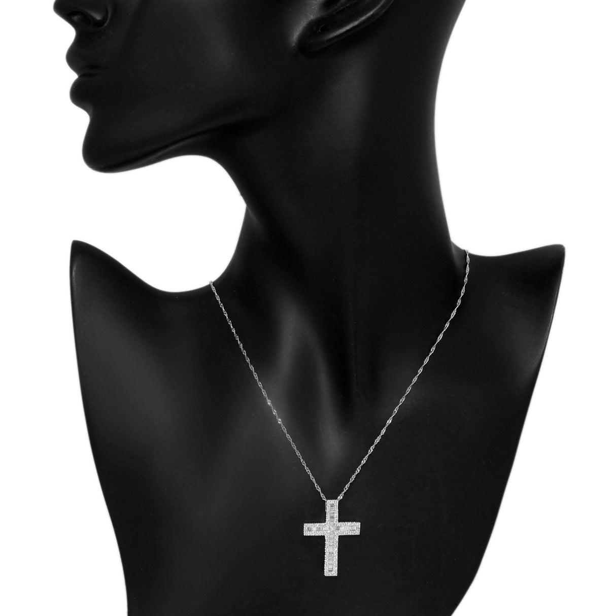 18K White Gold 0.85 Carat Diamond Cross Pendant