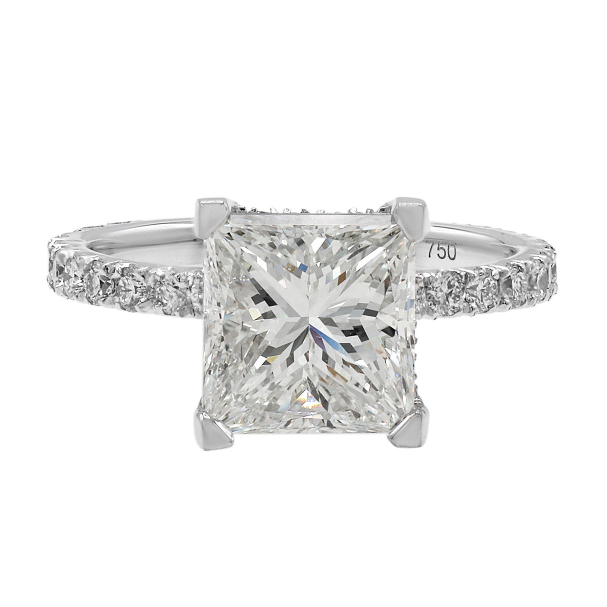 18K White Gold 3.01 Carat Princess Cut Diamond Ring