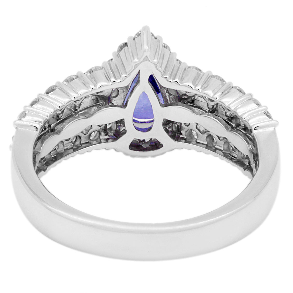 18K White Gold 1.22 Carat Sapphire Diamond Ring