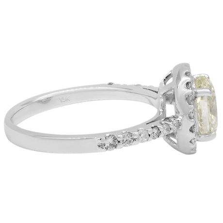 18K White Gold 1.05 Carat Oval Diamond Ring